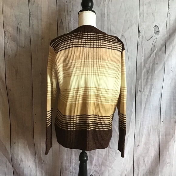 ✅2x Host Pick✅ Derek Heart Sweater, Size 2X - Picture 2 of 6